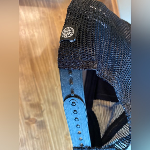 REI hat - one size - Picture 2 of 3